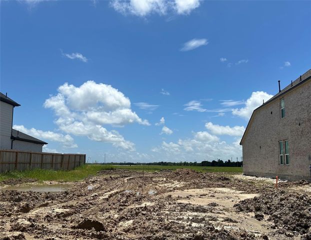 3306 Bolt Rope Drive, Texas City, TX 77539