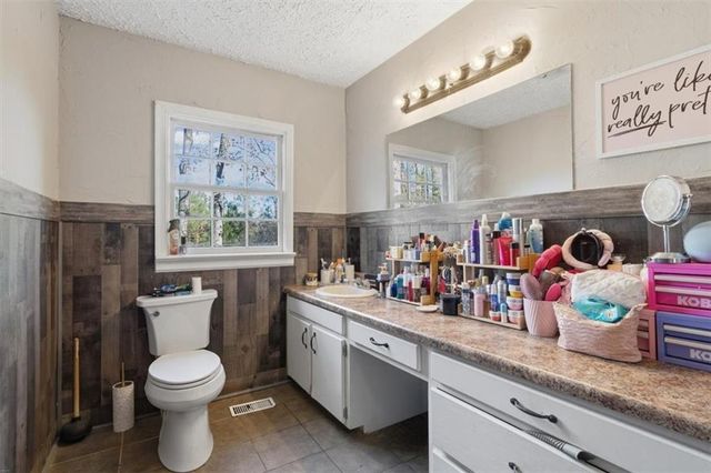 146 E Side Drive, Tallapoosa, GA 30176