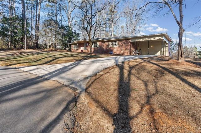 146 E Side Drive, Tallapoosa, GA 30176