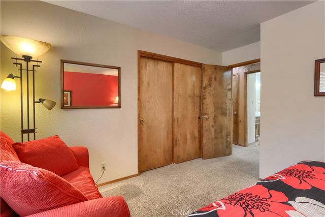 8041 Chilnualna Falls, Wawona, CA 95389