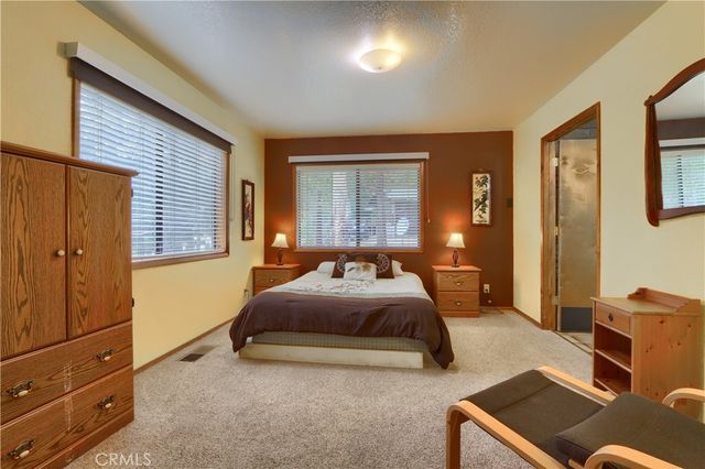 8041 Chilnualna Falls, Wawona, CA 95389