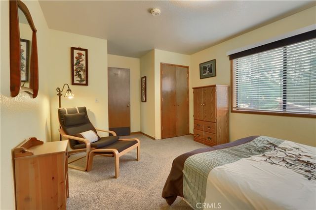 8041 Chilnualna Falls, Wawona, CA 95389