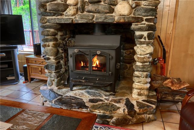 8041 Chilnualna Falls, Wawona, CA 95389