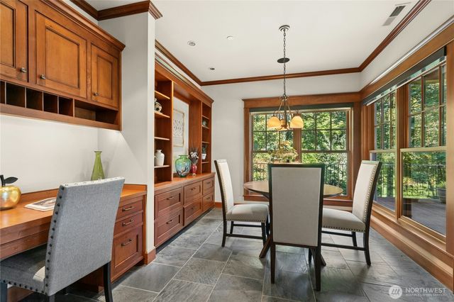 21241 SE 40th Street, Sammamish, WA 98075