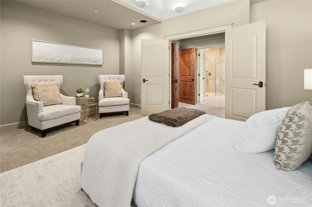 21241 SE 40th Street, Sammamish, WA 98075