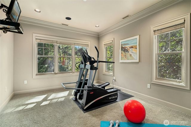 21241 SE 40th Street, Sammamish, WA 98075