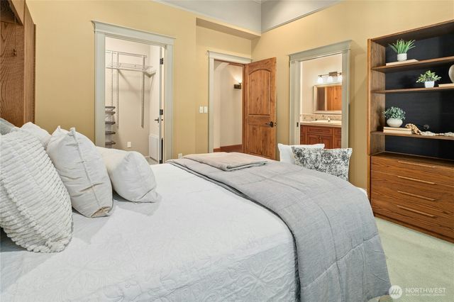 21241 SE 40th Street, Sammamish, WA 98075