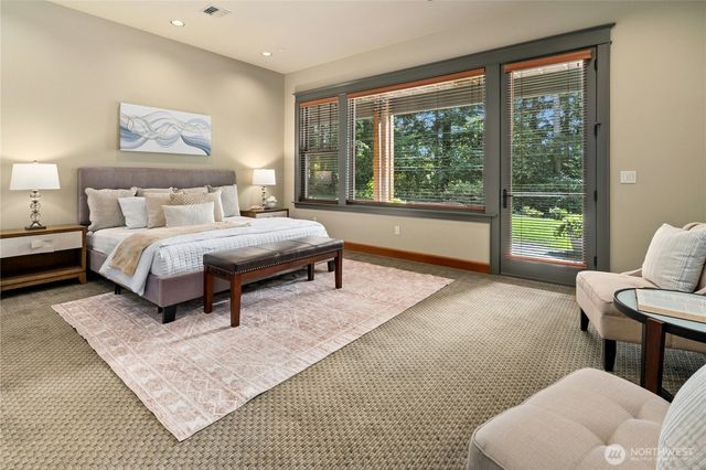 21241 SE 40th Street, Sammamish, WA 98075