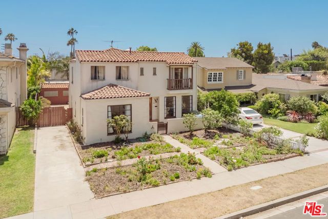 10614 Cushdon Avenue, Los Angeles, CA 90064