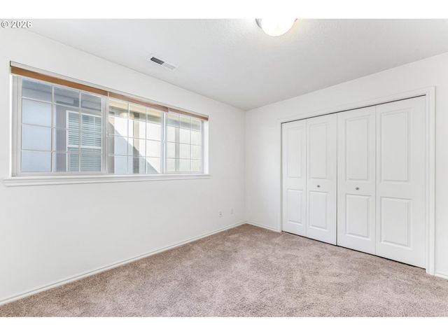 4884 Nw 162ND Ter, Portland, OR 97229