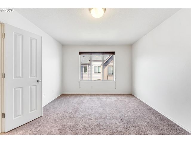 4884 Nw 162ND Ter, Portland, OR 97229