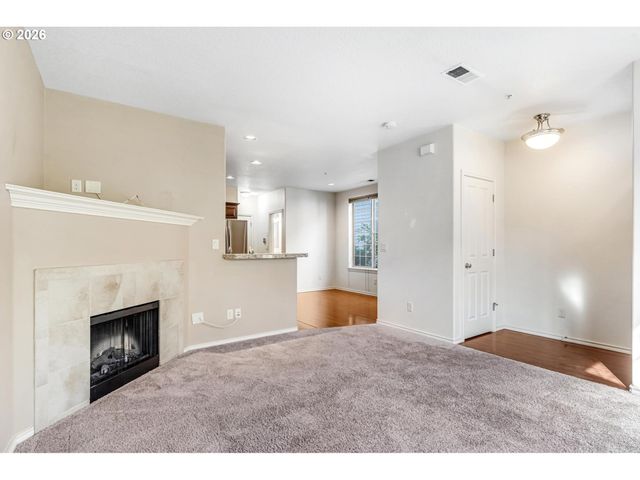 4884 Nw 162ND Ter, Portland, OR 97229
