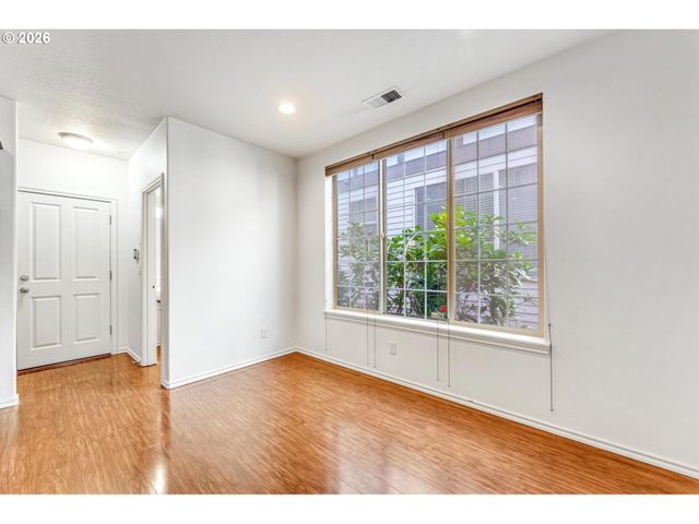 4884 Nw 162ND Ter, Portland, OR 97229