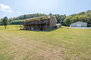 6285 Rayburn Creek Rd, Collinwood, TN 38450