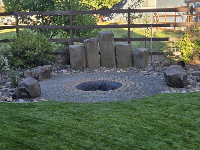 6259 Brennan Ct, Nine Mile Falls, WA 99026