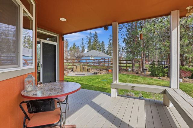 6259 Brennan Ct, Nine Mile Falls, WA 99026