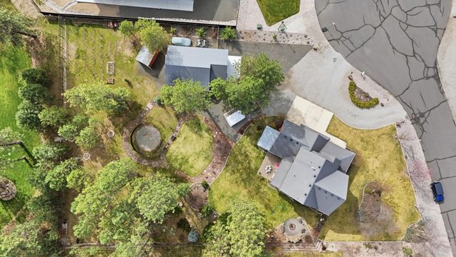 6259 Brennan Ct, Nine Mile Falls, WA 99026