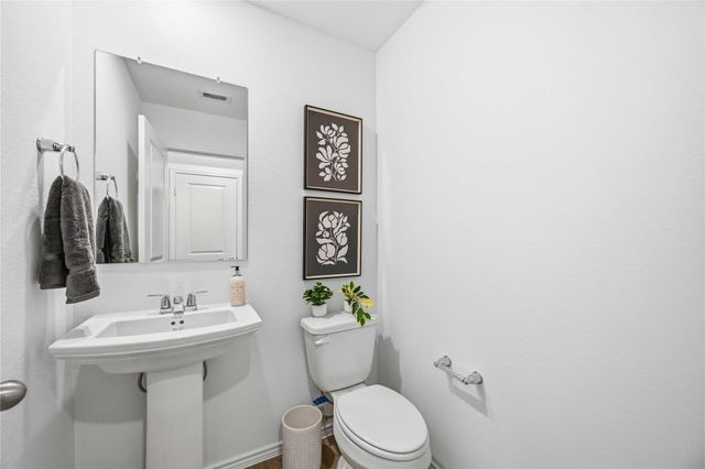11704 Watermelon Street, Houston, TX 77048