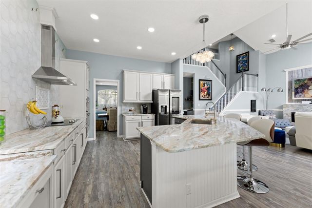 10117 DEERCLIFF DRIVE, Tampa, FL 33647