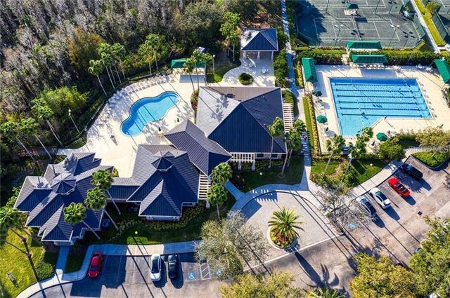 10117 DEERCLIFF DRIVE, Tampa, FL 33647
