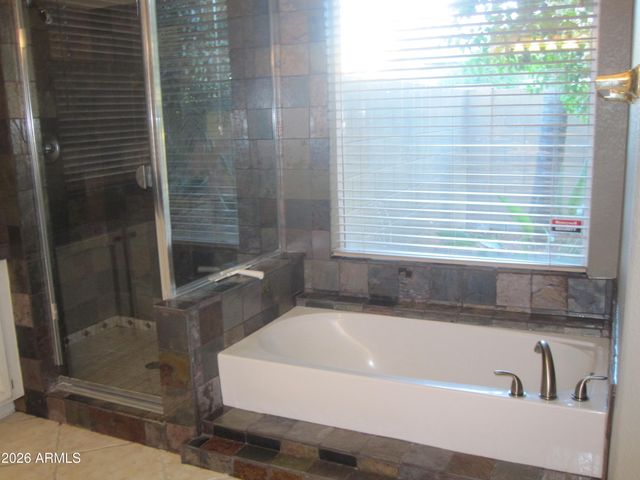 6335 W DONALD Drive, Glendale, AZ 85310