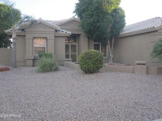 6335 W DONALD Drive, Glendale, AZ 85310