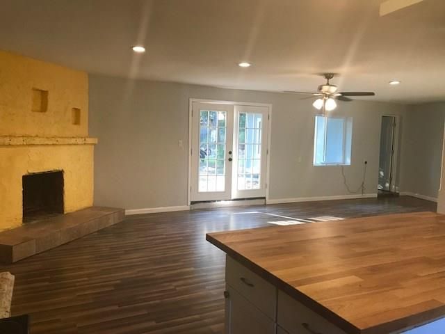 6304 Hudson Bend RD, Austin, TX 78734