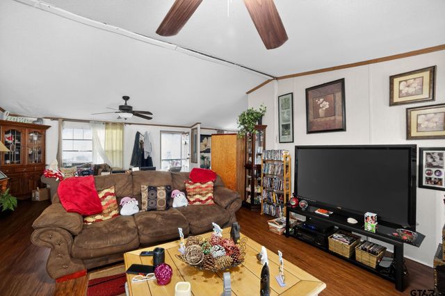 11980 County Road 346, Winona, TX 75792