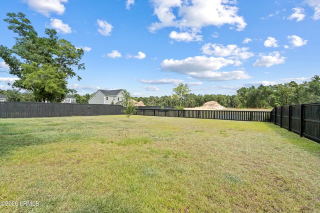105 Grange Lane, Beaufort, SC 29907