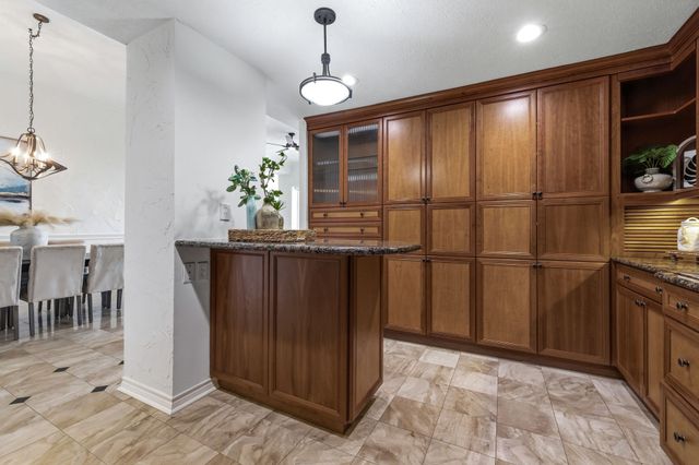 5200 Keller Springs Road 1520, Dallas, TX 75248