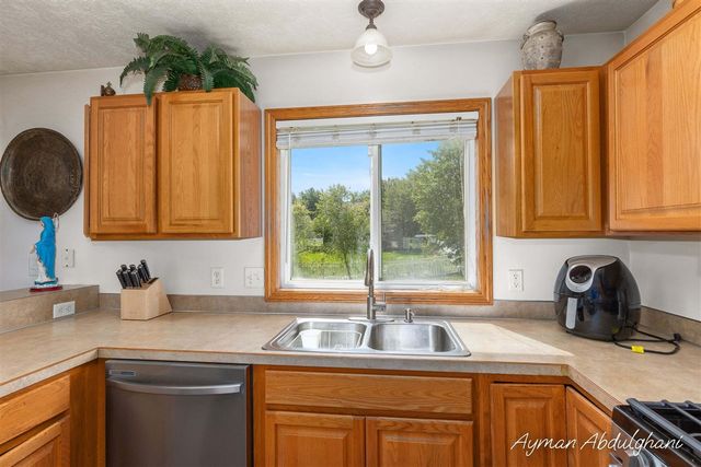 3644 Merrimont Court, Kentwood, MI 49512