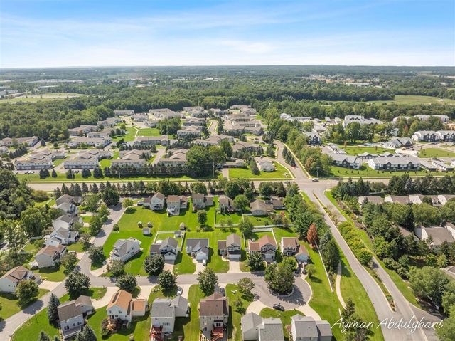3644 Merrimont Court, Kentwood, MI 49512