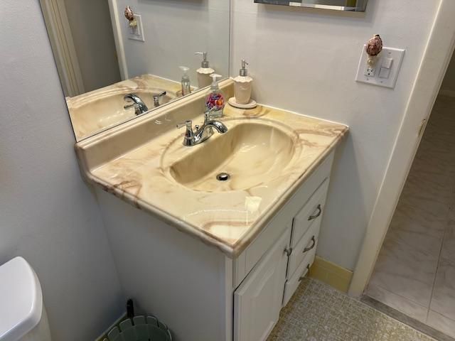 7680 NW 1st Street 102, Margate, FL 33063