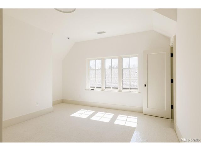 858 S Saint Paul St, Denver, CO 80209