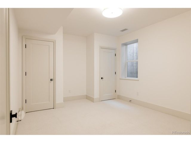 858 S Saint Paul St, Denver, CO 80209