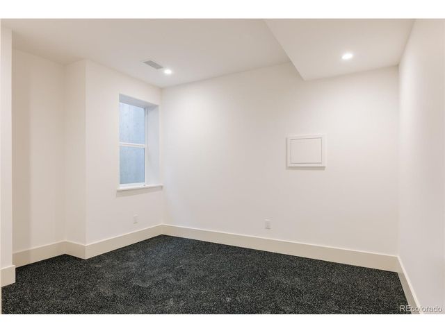 858 S Saint Paul St, Denver, CO 80209