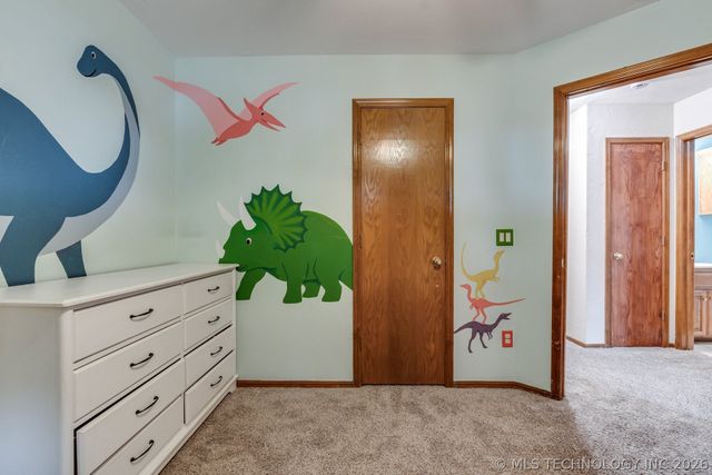 2137 NE 13th, Moore, OK 73160