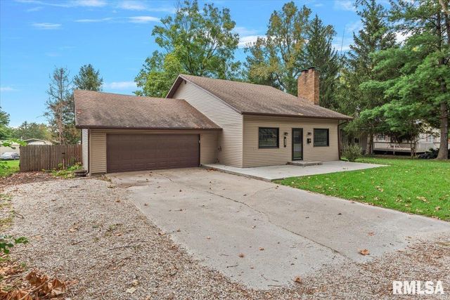 1924 CEDAR Street, Jacksonville, IL 62650