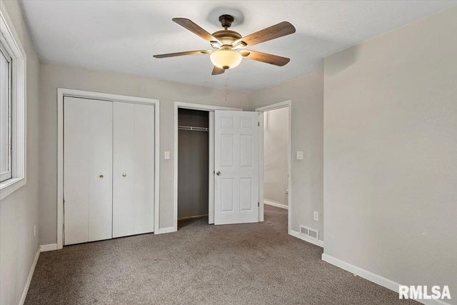 1924 CEDAR Street, Jacksonville, IL 62650