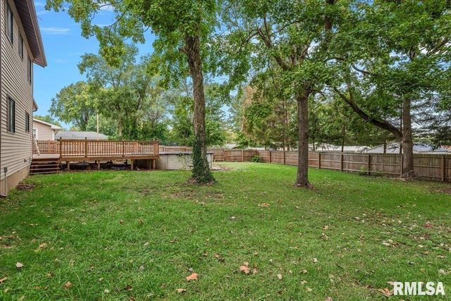 1924 CEDAR Street, Jacksonville, IL 62650