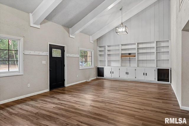 1924 CEDAR Street, Jacksonville, IL 62650