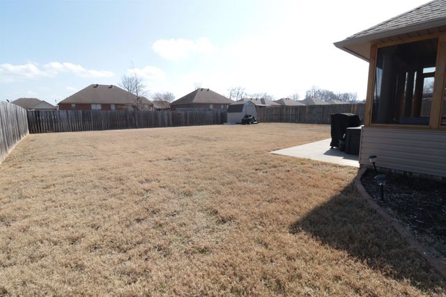 15 Weatherwood Drive, Greenbrier, AR 72058