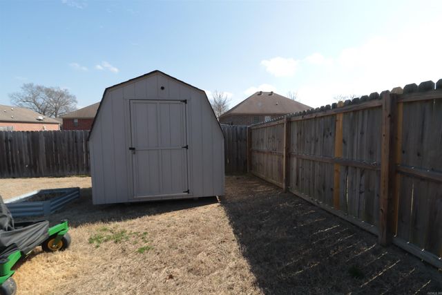 15 Weatherwood Drive, Greenbrier, AR 72058