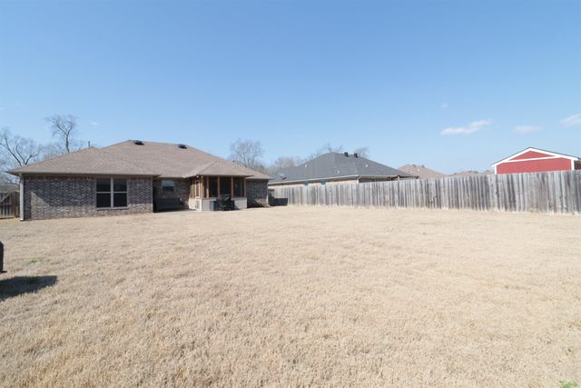 15 Weatherwood Drive, Greenbrier, AR 72058