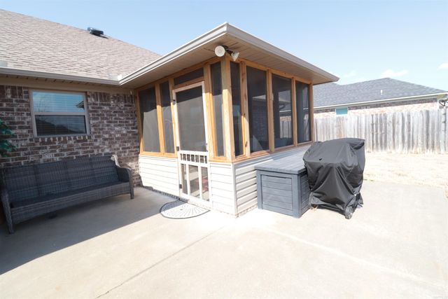 15 Weatherwood Drive, Greenbrier, AR 72058