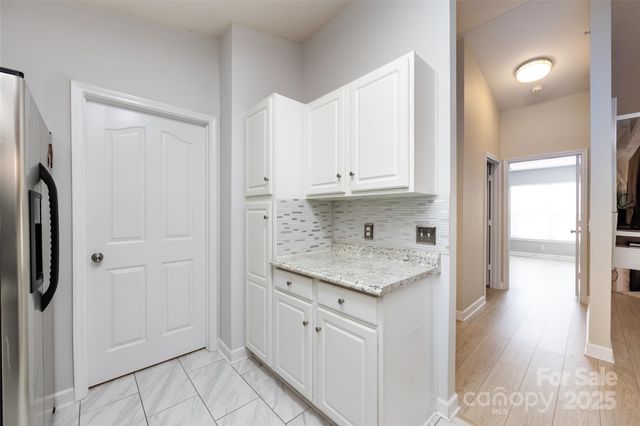 16354 Redstone Mountain Lane, Charlotte, NC 28277