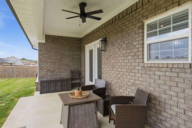 301 Pageant Drive, Richmond, KY 40475