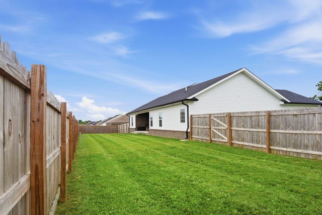 301 Pageant Drive, Richmond, KY 40475