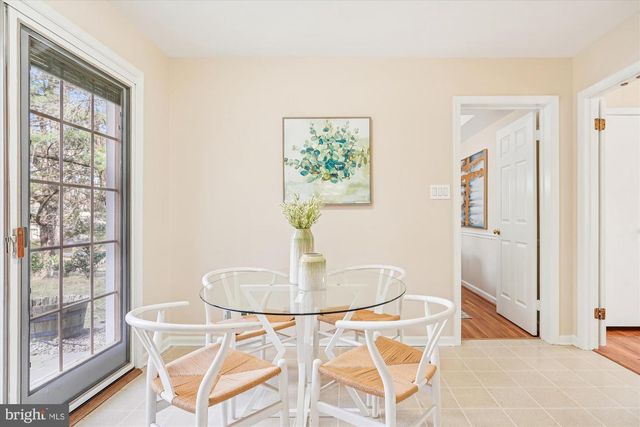 4605 SUNFLOWER DR, Rockville, MD 20853