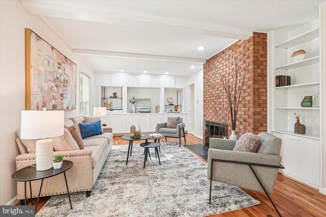 4605 SUNFLOWER DR, Rockville, MD 20853